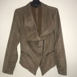 Rampage. Tan faux suede jacket. MEDIUM.